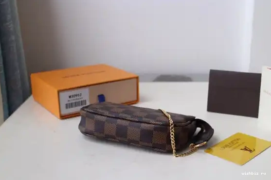 WIS POCHETTE MINI VUITTON LOUIS ACCESSOIRES 0517